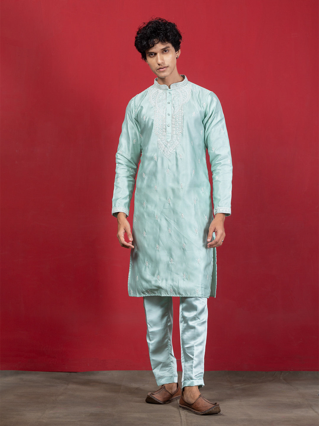 Ethnic Motif Yoke Embroidery Kurta Pyjama Set